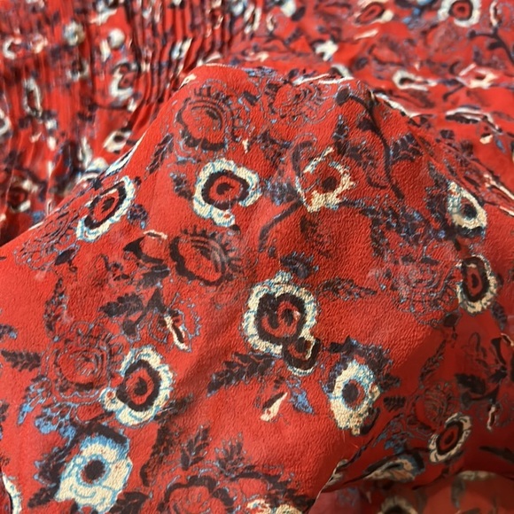 Veronica Beard silk blouse. Sheer. Size 4 - Picture 10 of 11